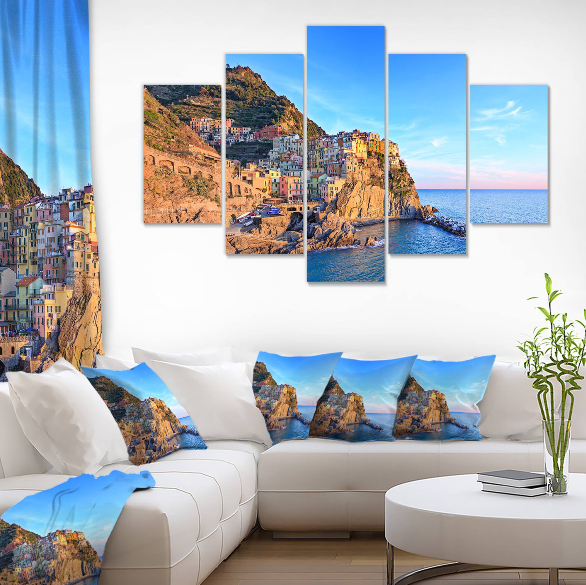 Designart - Manarola Village Cinque Terre Italy